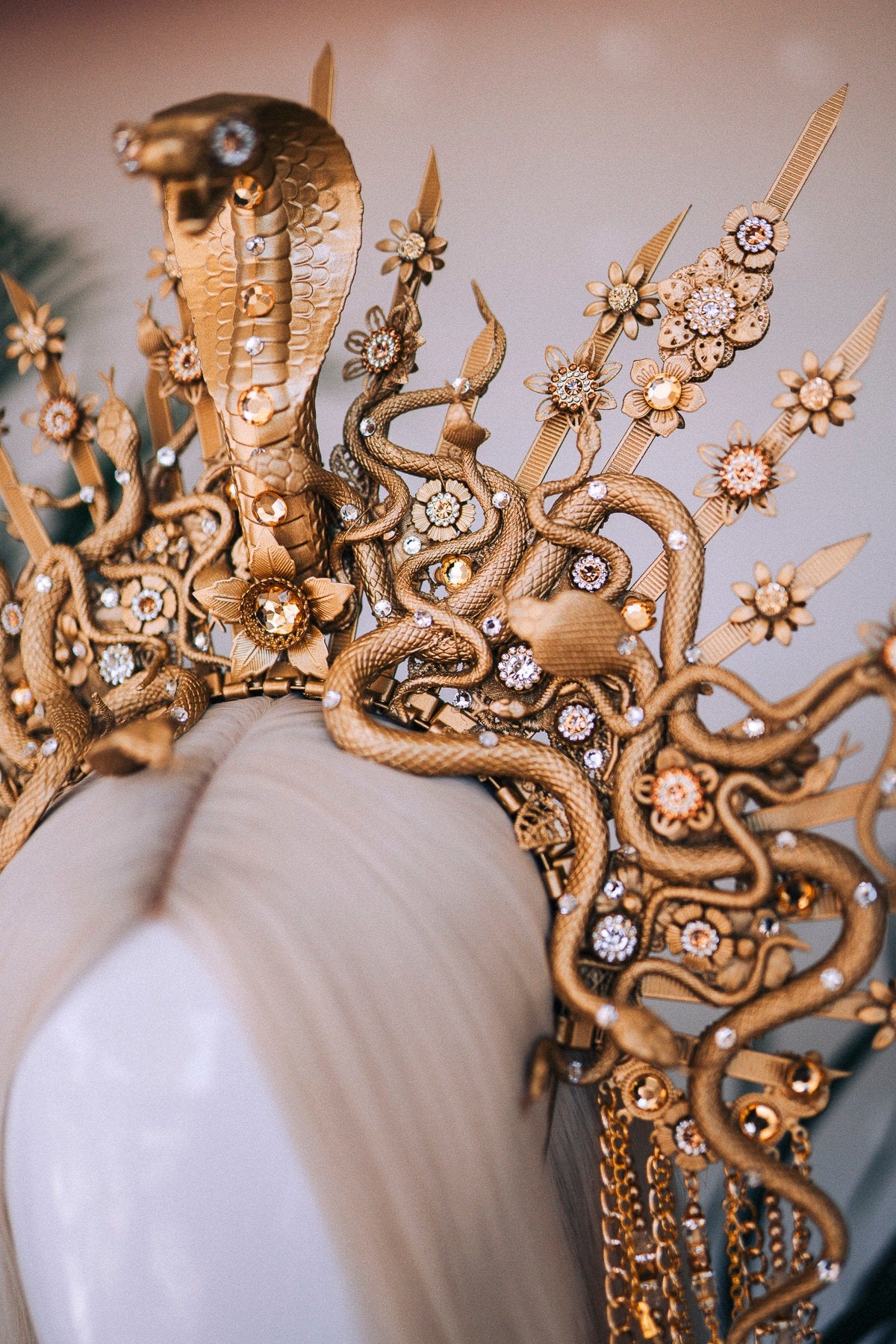 Golden Snake Crown, Medusa Headpiece, Goddess Halo Crown, Snake Headdress, Halloween Crown, Mythical Gold Crown, Snake Tiara, Festival