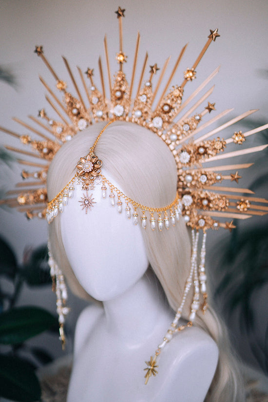 Celestial Halo Crown, Star and Pearl Bridal Tiara, Golden Festival Headpiece, Sun and Moon Crown, Goddess Crown for Weddings and Ceremonies