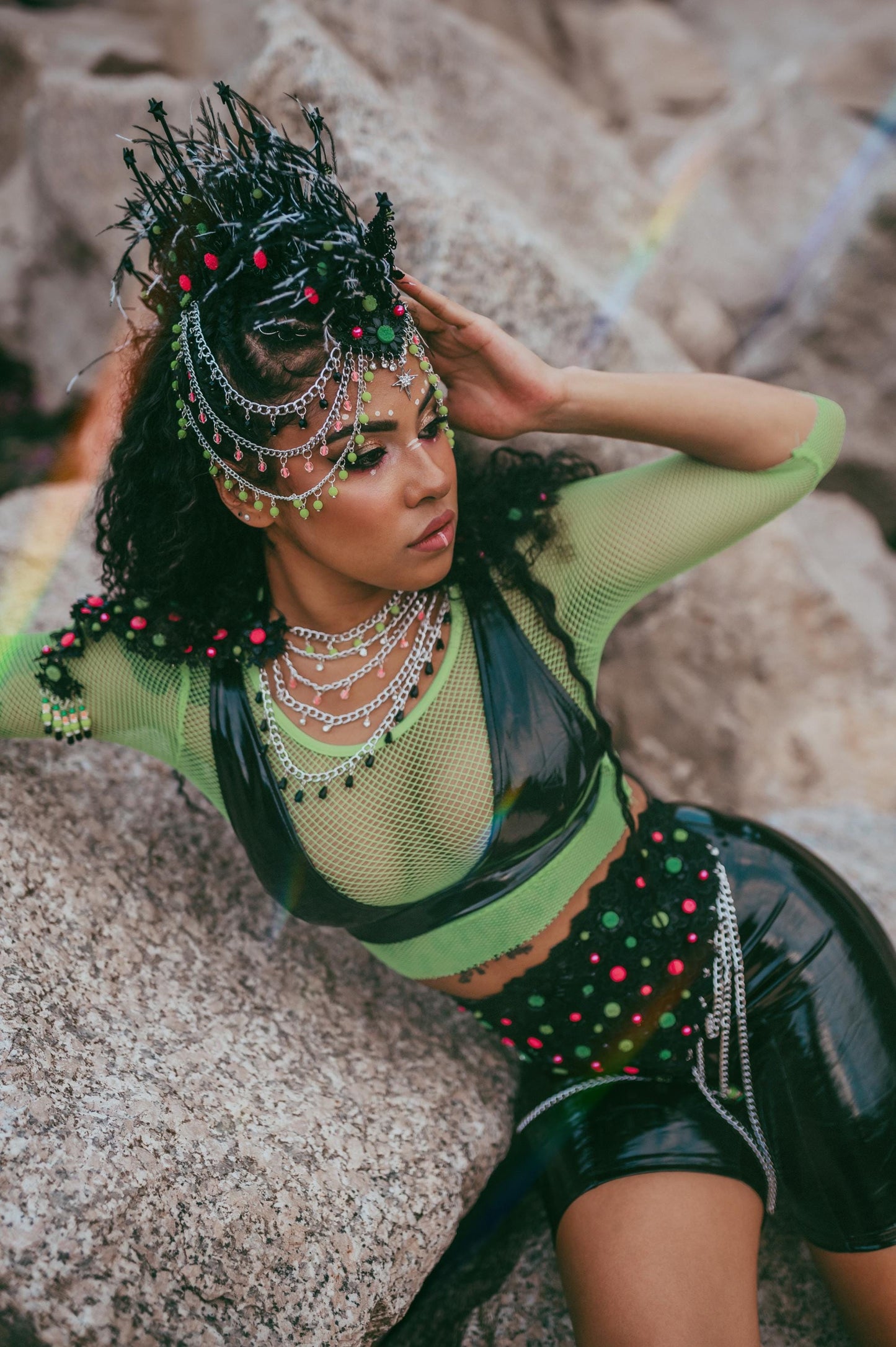 Neon Shoulder Necklace, UV Body Jewelry, Rave Shoulder Harness, Festival Neck Piece, Blacklight Accessory, Burning Man Jewelry