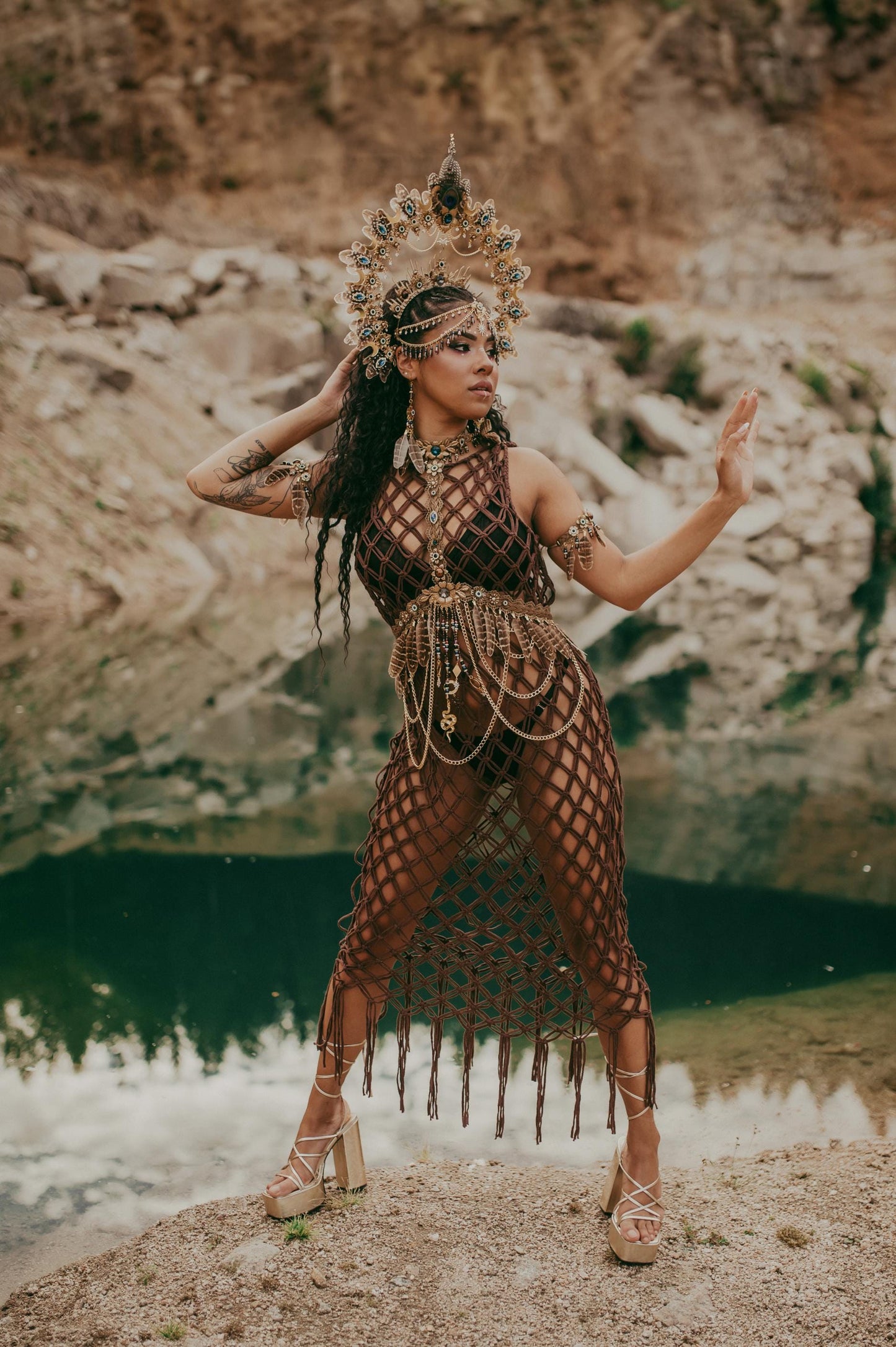 Peacock Halo Crown, Golden Shaman Headpiece, Tribal Goddess Headdress, Boho Festival Costume, Exotic Feather Statement Crown