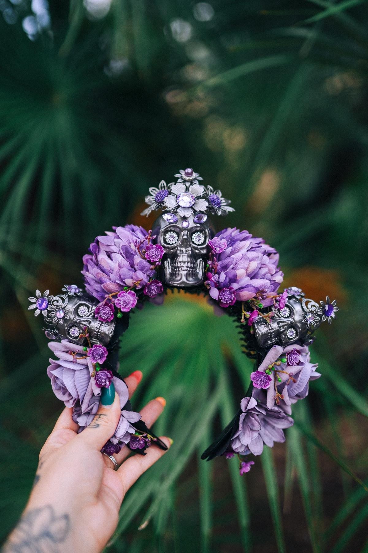 La Catrina Crown, Purple Skull Headpiece, Dia De Los Muertos, Flower Crown, Halloween Costume, Gothic Headdress, Festival Crown, Sugar Skull