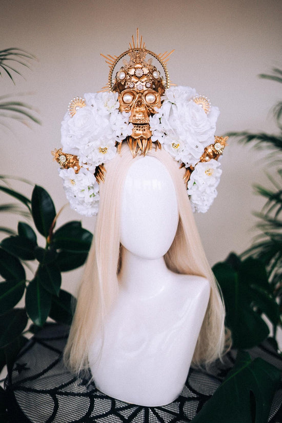 White La Catrina crown, Day of the dead