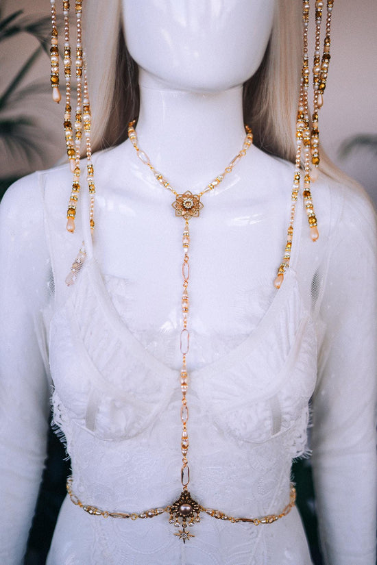 La Catrina Pearl Harness Necklace, Dia De Los Muertos, Gold Jewelry, Elegant Bridal, Mexican Wedding, Sugar Skull, Statement Necklace