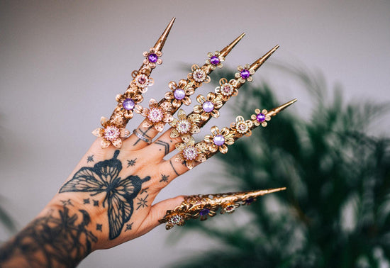 La Catrina Finger Claws, Day of the Dead Jewelry, Sugar Skull Rings, Gold Filigree Claw Rings, Statement Halloween Accessories