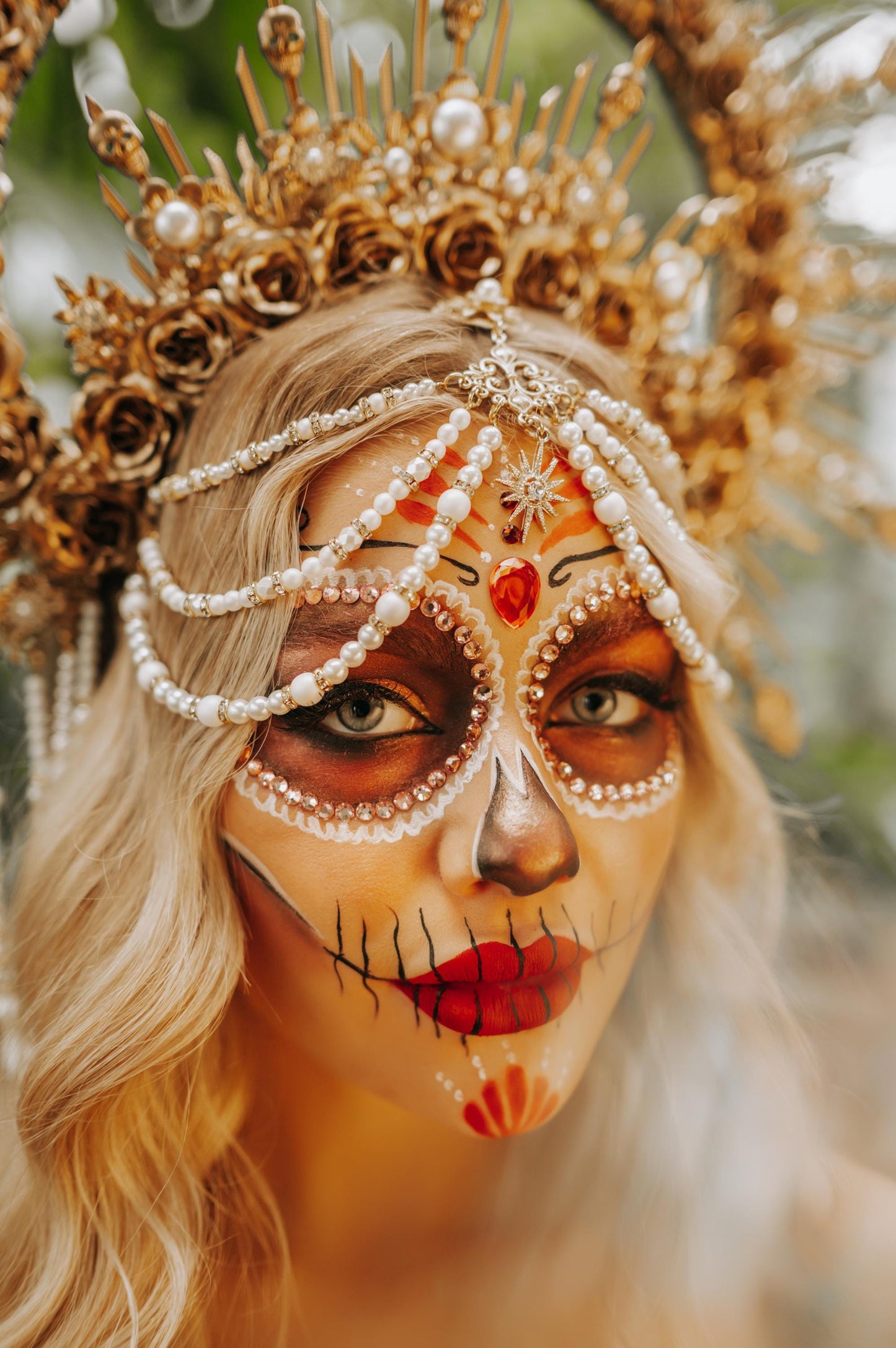 Golden La Catrina Halo Crown, Flower Crown, Día De Los Muertos, Sugar Skull, Pearl Bridal Crown, Festival Headpiece, Gold Rose Crown