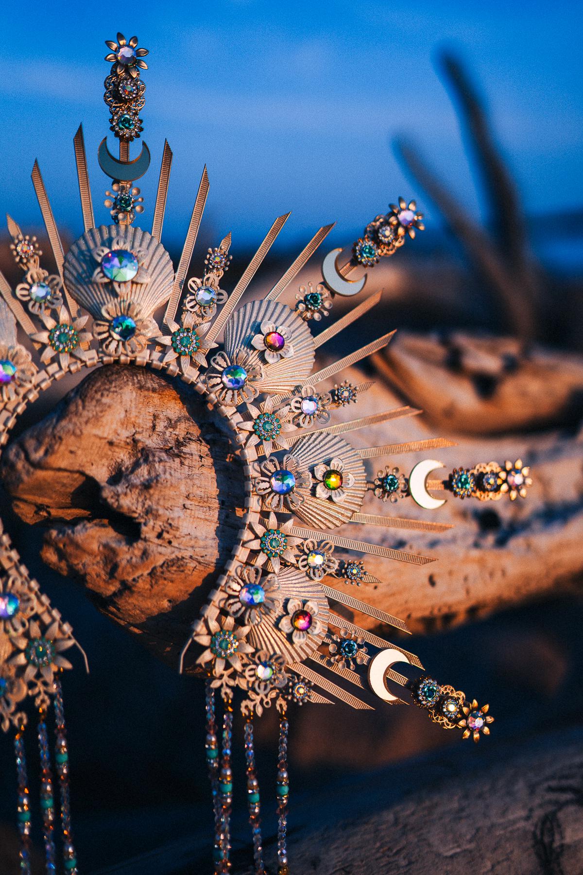 SALE Mermaid Halo Crown, Halloween costume, Mermaid Crown, Halo Headband, Gold Crown, Tiara, Gold Halo, Aquarius crown, Festival Crown