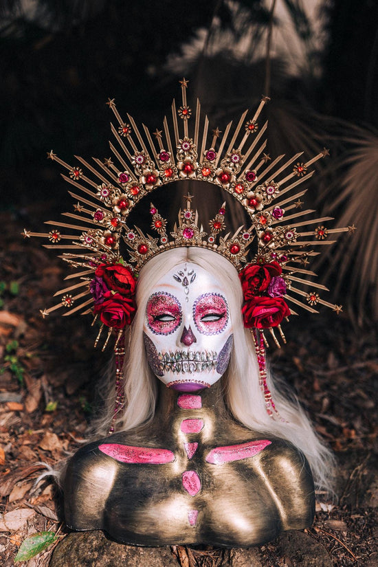 La Catrina Halo Crown, Dia De Los Muertos, Skull Tiara, Gothic Headpiece, Red Rose Crown, Festival Costume, Halloween Tiara,Floral Headdress