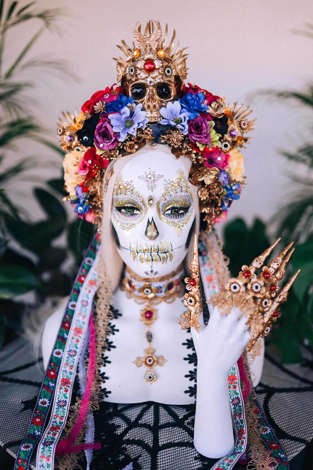 Vibrant La Catrina Flower Crown, Gold Skull Headdress, Colorful Rose Halo, Day of the Dead Headpiece, Handmade Floral Festival Crown