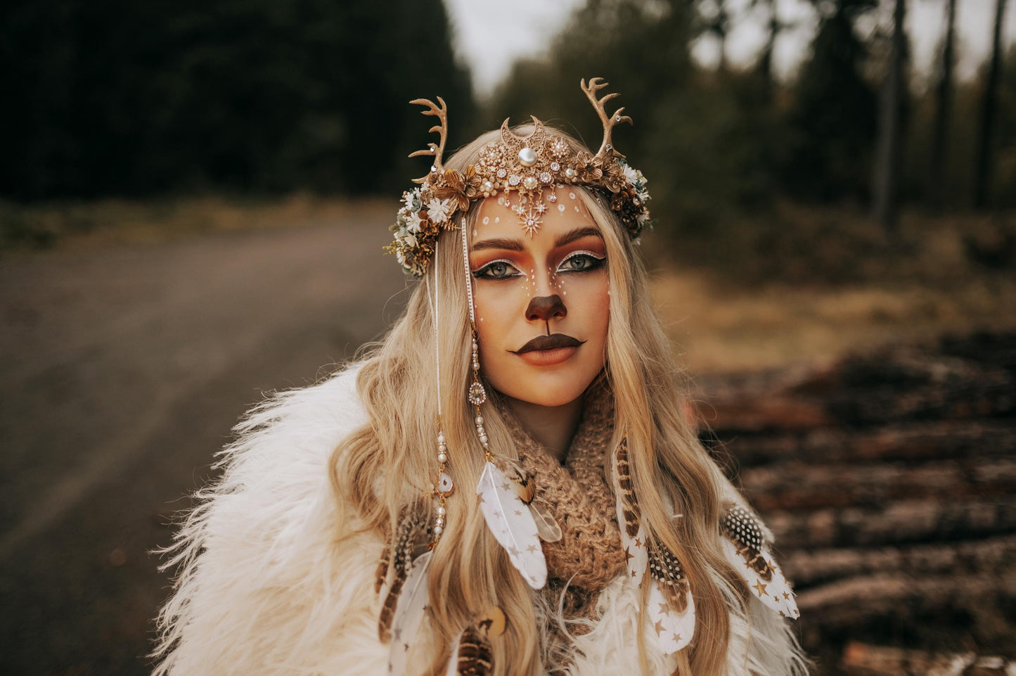 Deer flower crown with feathers, Flower crown with antlers, Gold boho crown, Deer costume Halloween, Reindeer crown, Fairy crown, Elf tiara