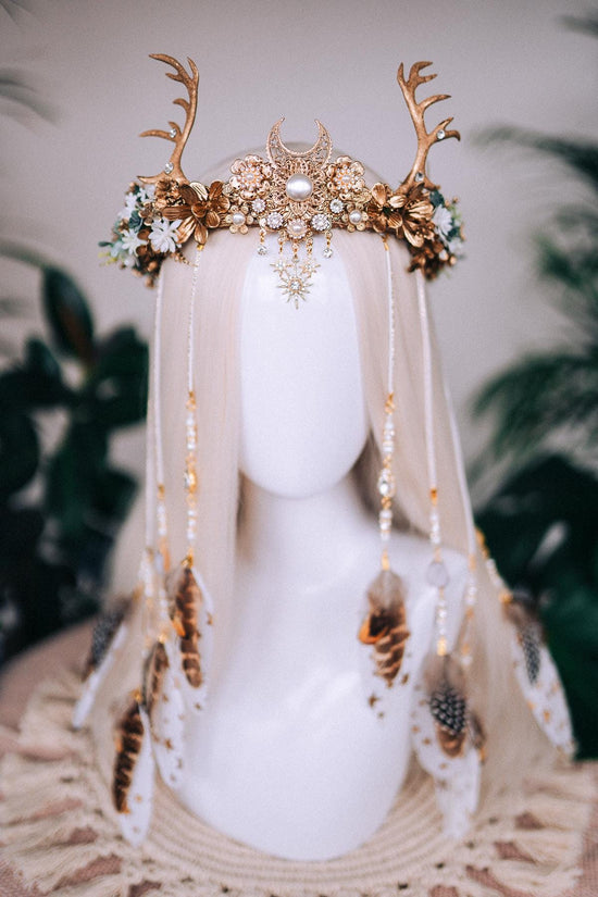 Deer flower crown with feathers, Flower crown with antlers, Gold boho crown, Deer costume Halloween, Reindeer crown, Fairy crown, Elf tiara