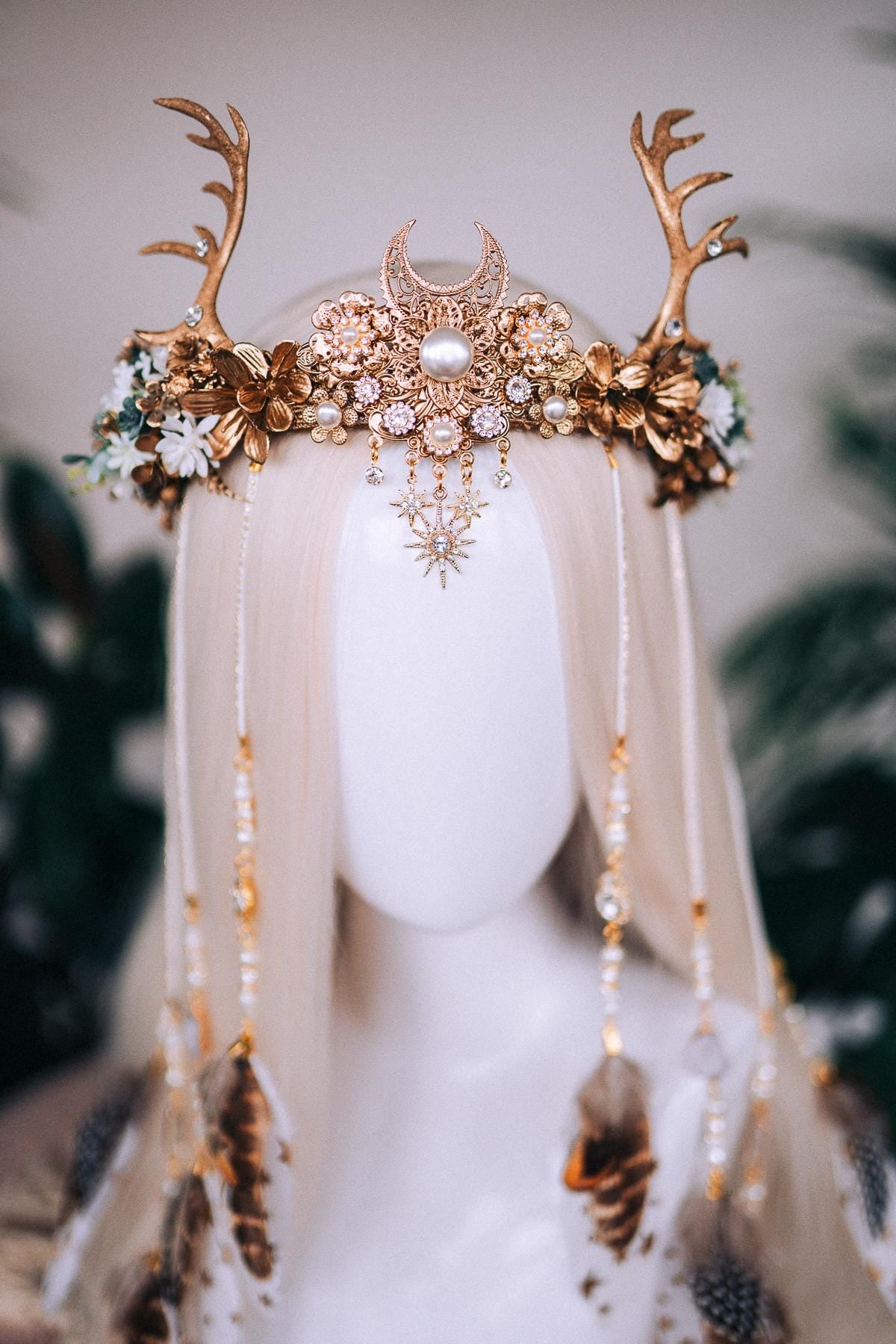 Deer flower crown with feathers, Flower crown with antlers, Gold boho crown, Deer costume Halloween, Reindeer crown, Fairy crown, Elf tiara