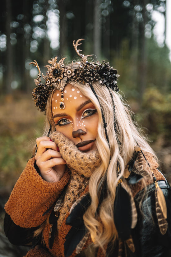 Deer Witch Crown,Dark Elf Headdress,Halloween Antler Tiara,Boho Costume Headpiece,Gothic Forest Tiara,Fantasy Feather Crown