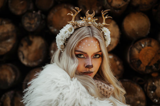White deer flower crown, Flower crown with antlers, Gold boho crown, Deer costume Halloween, Reindeer crown, Fairy crown, Elf tiara