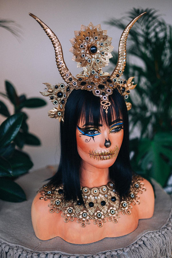 Cleopatra Necklace, Egyptian Jewelry, Gold Statement Collar, Goddess Costume Accessory, Halloween Cleopatra Jewelry, Cleopatra costume