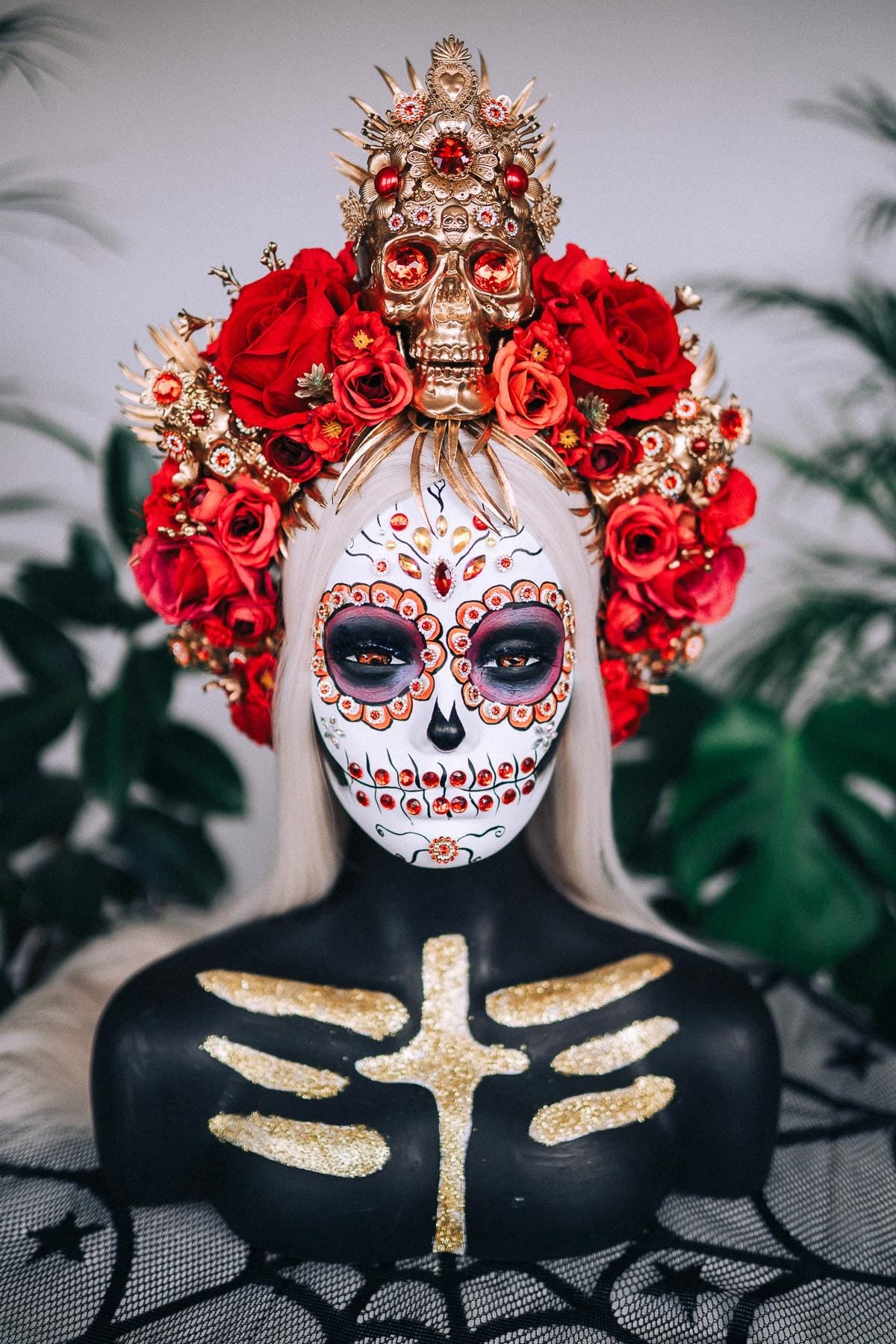 La Catrina Halo Crown, Red Flower Crown, Skull Headpiece, Gothic Headpiece, Mexican Headdress, Handmade Festival Crown,Day of the Dead Tiara
