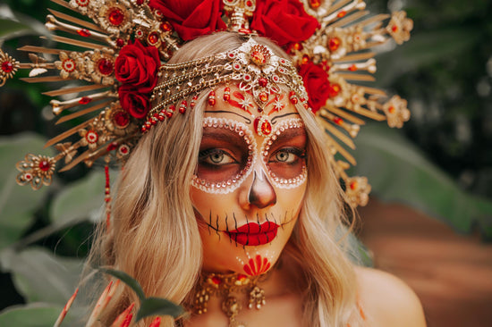 La Catrina Choker Necklace, Gold Filigree, Red Rose Skull Jewelry, Día de Muertos, Gothic Statement Necklace, Handmade Festival Accessory