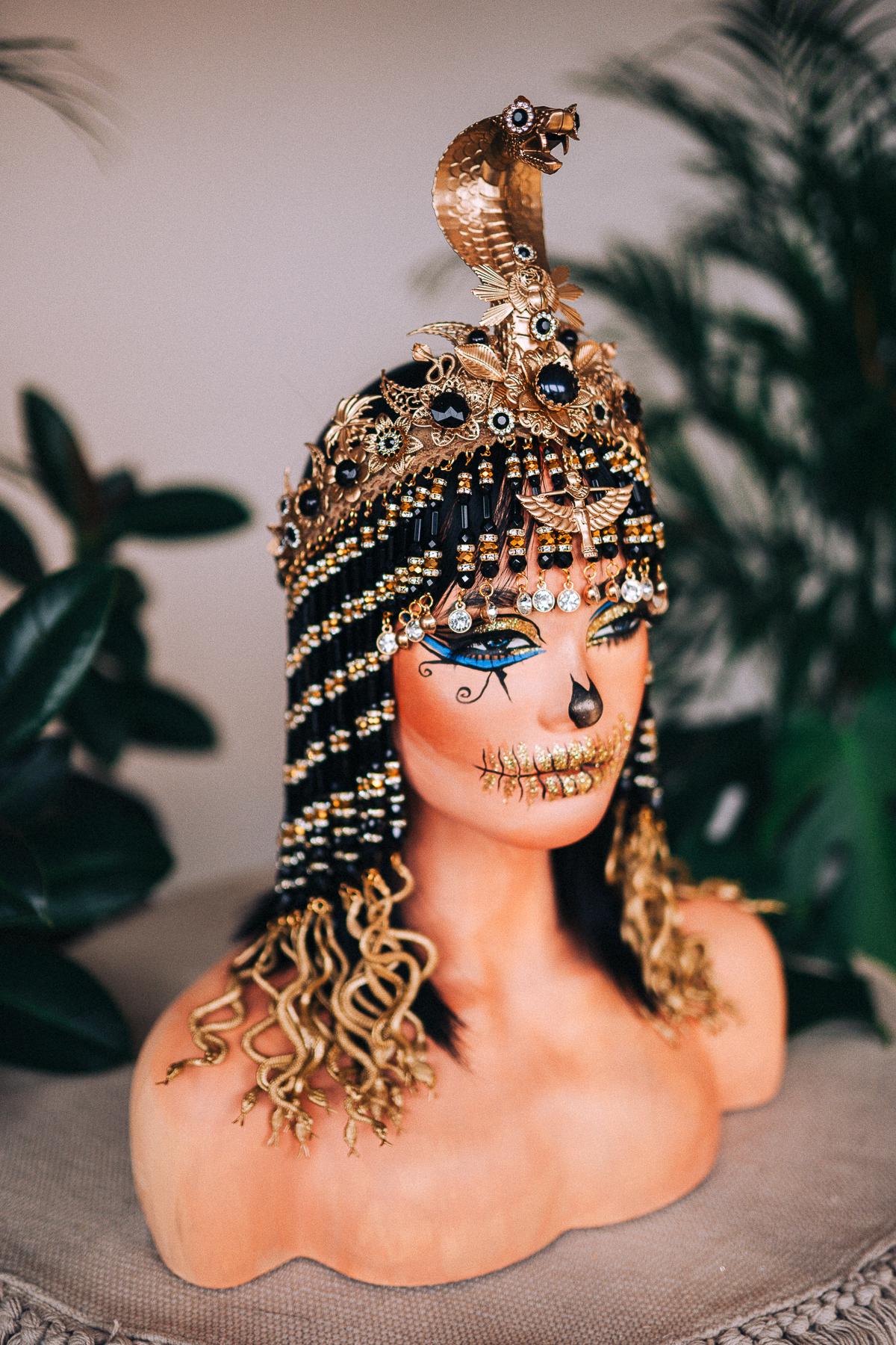 Black Cleopatra crown