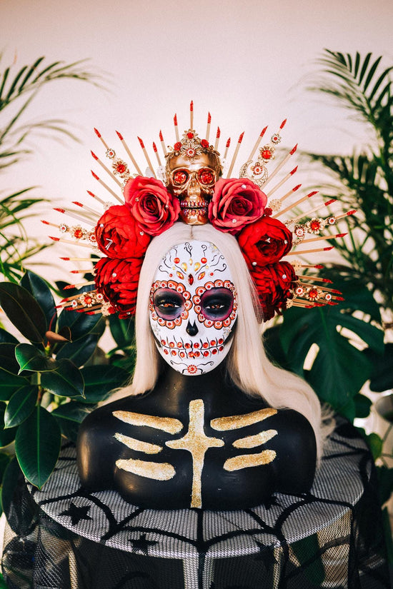 La Catrina Halo, Day of the Dead Crown, Skull Headdress, Red Rose Tiara, Sugar Skull Halo, Gold Headpiece,Halloween Crown,Dia de los Muertos