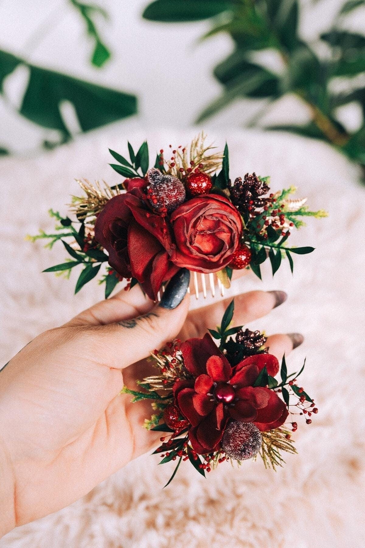 Burgundy Christmas hair comb and hair pin