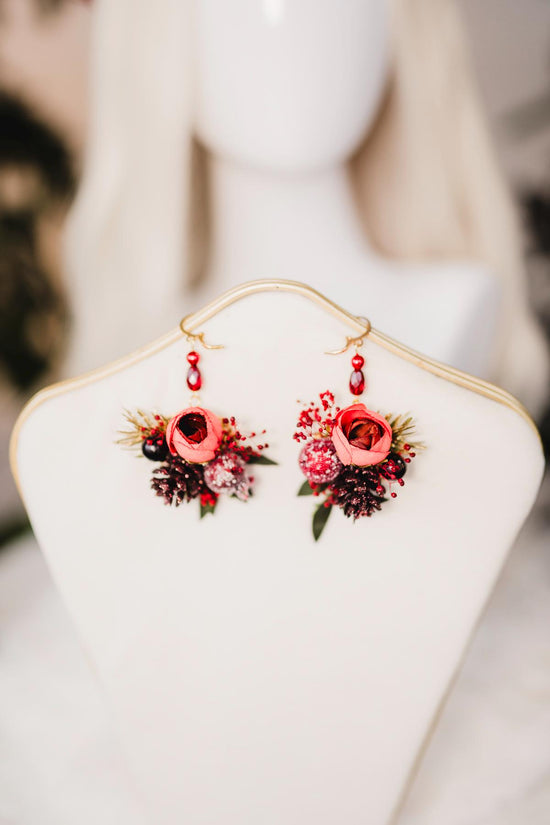 Red Christmas party earrings, Winter photo pops, Romantic flower earrings, Flower earrings, Wedding jewelry, Bridal earrings, Winter photo