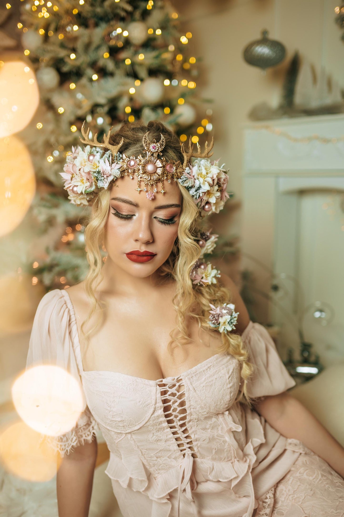 Christmas reindeer headband, Christmas party headband, Christmas flower crown, Deer crown, Merry Christmas, Christmas headband, Antlers