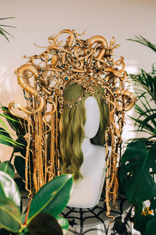 Medusa Crown, Gold Snake Headpiece, Greek Mythology Tiara, Halloween Costume Crown, Gorgon Queen Headdress, Serpent Goddess Halo