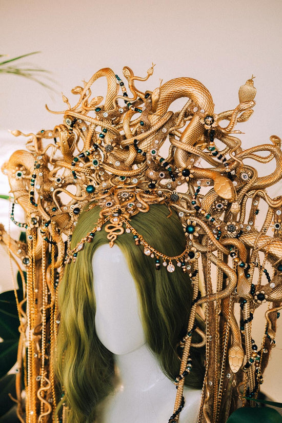 Medusa Crown, Gold Snake Headpiece, Greek Mythology Tiara, Halloween Costume Crown, Gorgon Queen Headdress, Serpent Goddess Halo