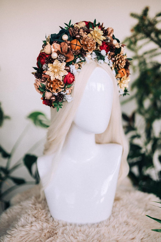 Christmas wedding headband, Christmas party headband, Christmas flower crown, Winter flower crown, Christmas headband, Winter birdal crown