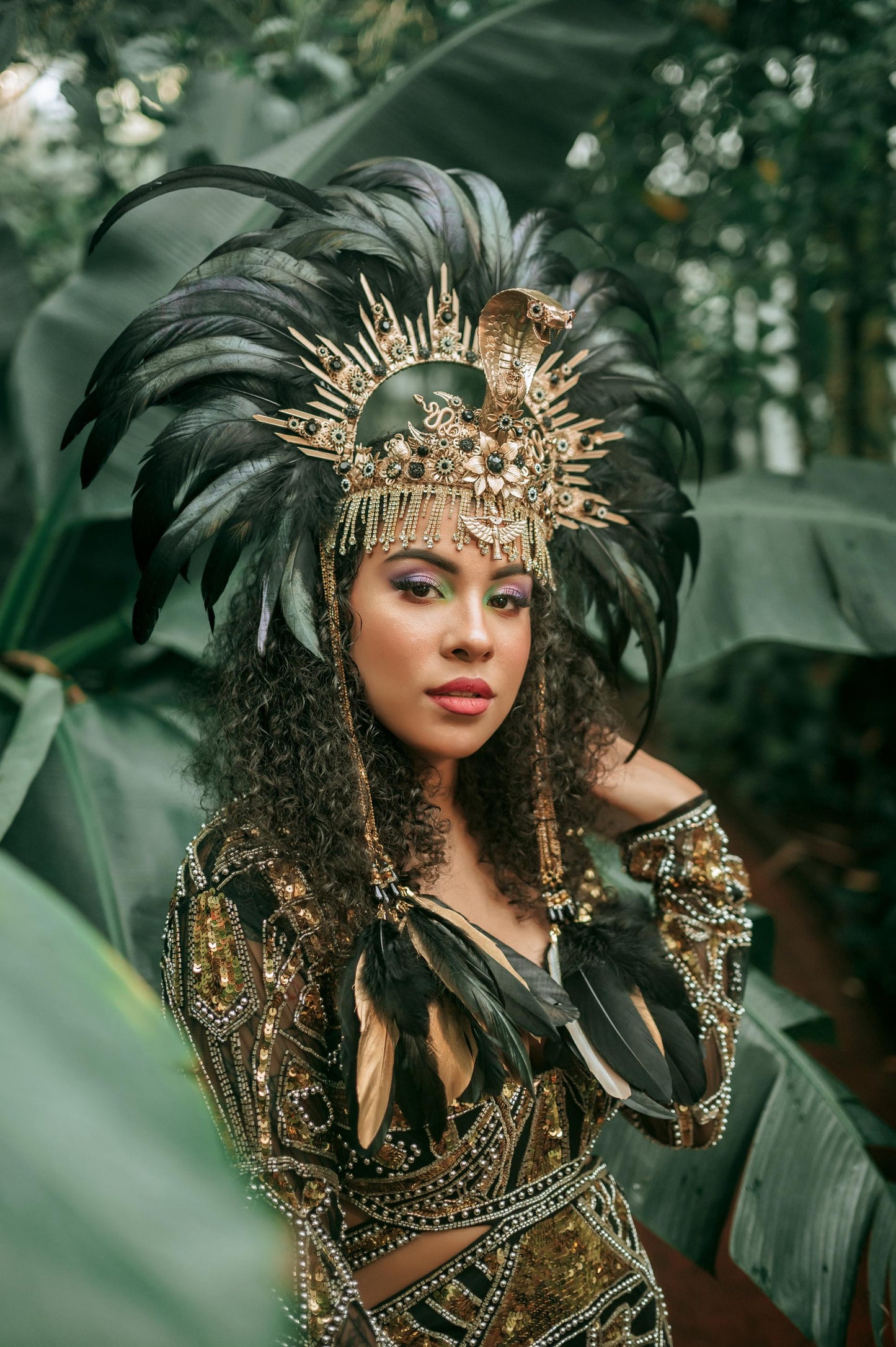 Cleopatra Feather Crown, Snake Headpiece, Egyptian Festival Crown, Mardi Gras Queen Accessory, Luxurious Cleopatra Headdress for Halloween