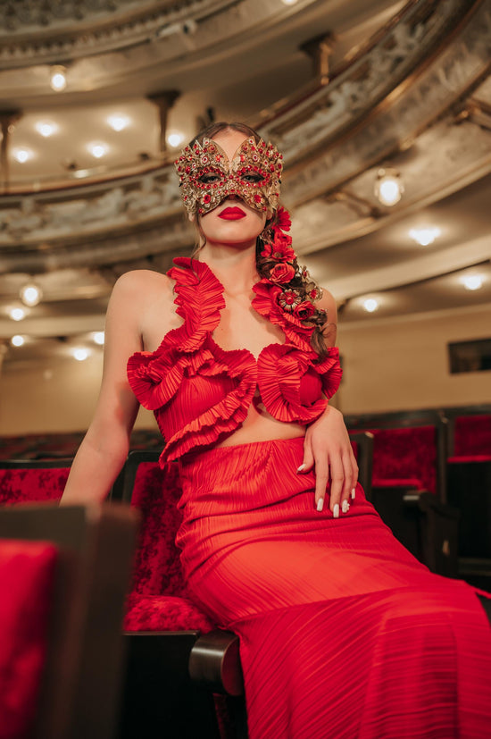 Red Gold Goddess Masquerade Mask Crystal Embellished Luxury Carnival Accessory - Flower Hair pins Red Gold Goddess Masquerade Mask Crystal Embellished Luxury Carnival Accessory - Flower Hair pins