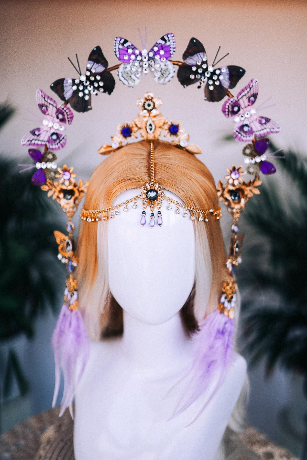 Butterfly Halo Crown, Elegant Headdress with Gold Details, Crystals, and Butterflies for Masquerade Balls, Weddings, Costume Events
