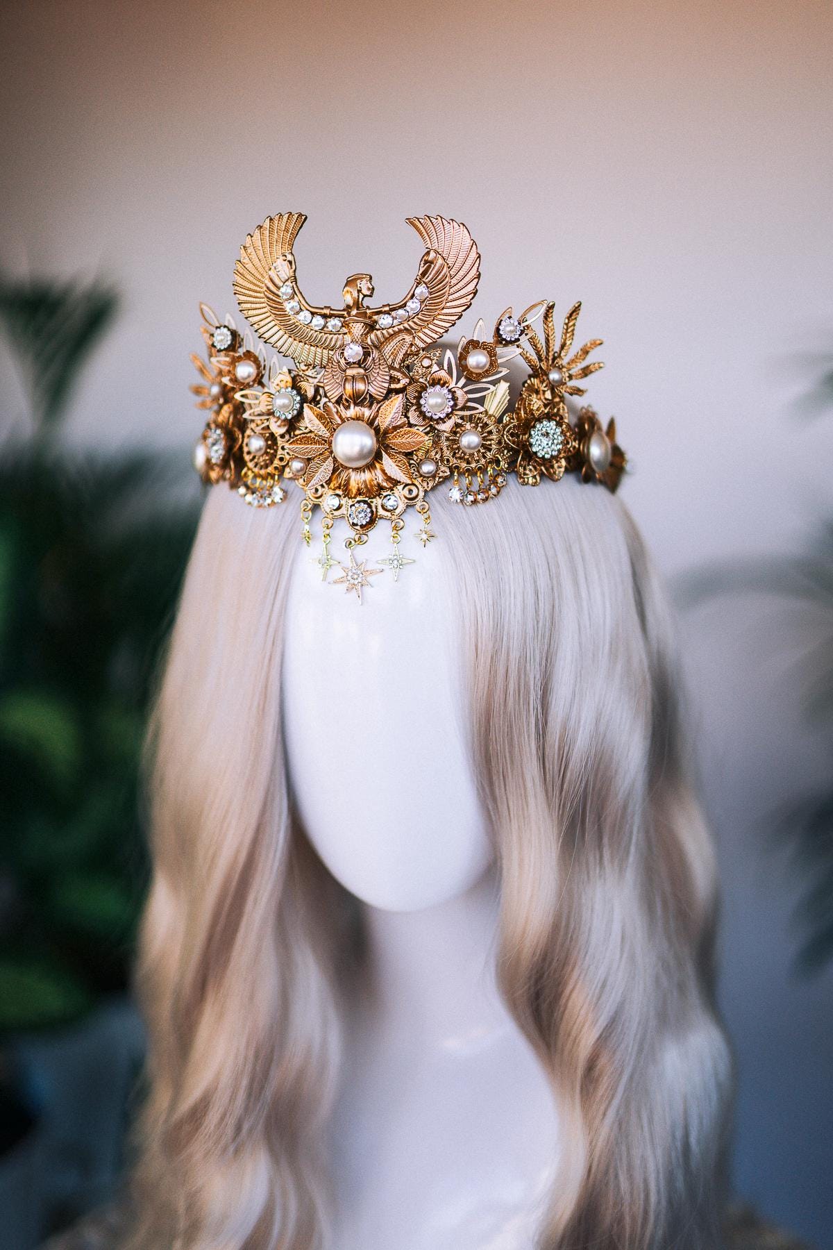 Golden Cleopatra Crown, Egyptian Goddess Headpiece, Festival Tiara, Halloween Costume, Pharaoh Queen, Gold Statement Crown