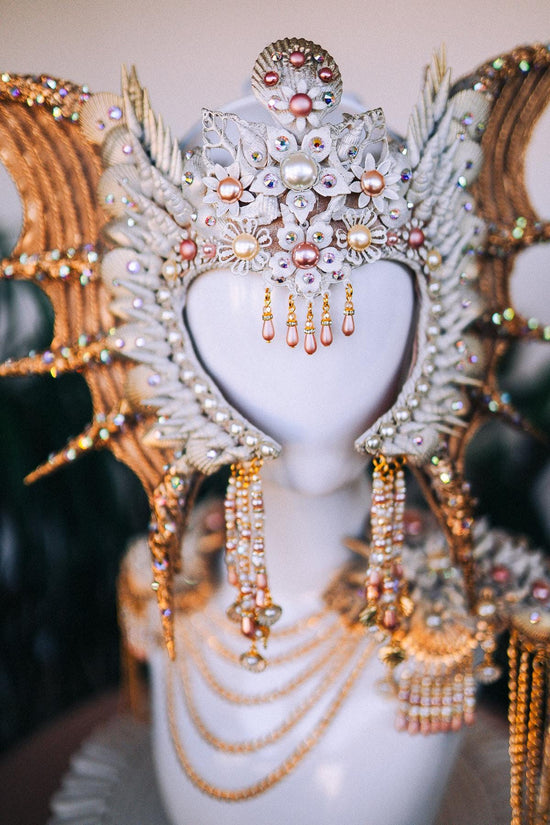 Mermaid Seashell Mask, Pearl Costume Mask, Festival Headpiece, Showgirl Carnival Mask, Gold Masquerade Mask, Boho Mermaid Accessories
