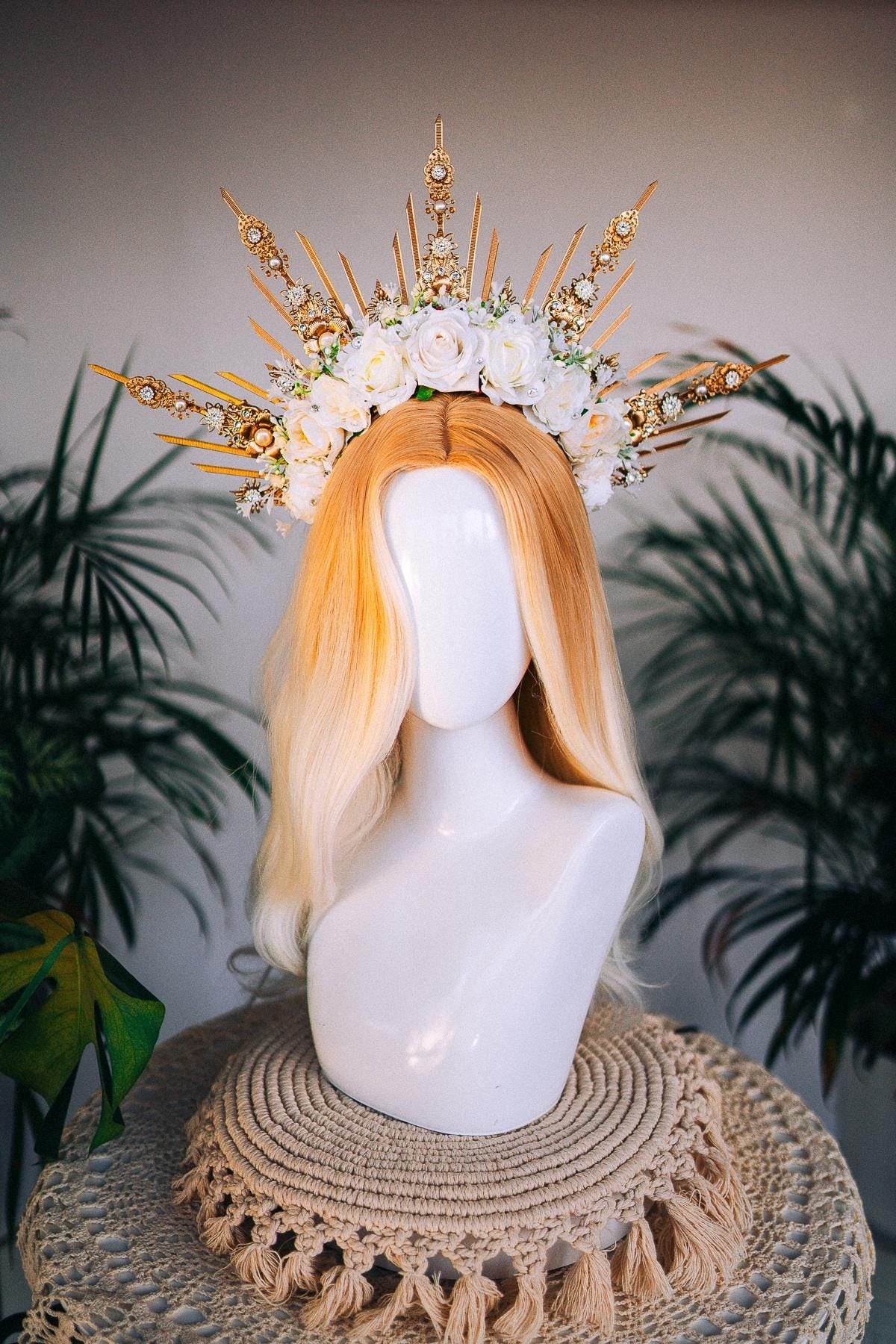 Golden Halo Crown with White Roses, Venetian Style Mask, Bridal Masquerade Accessories, Carnival, Festival, Fantasy Costume Headpiece