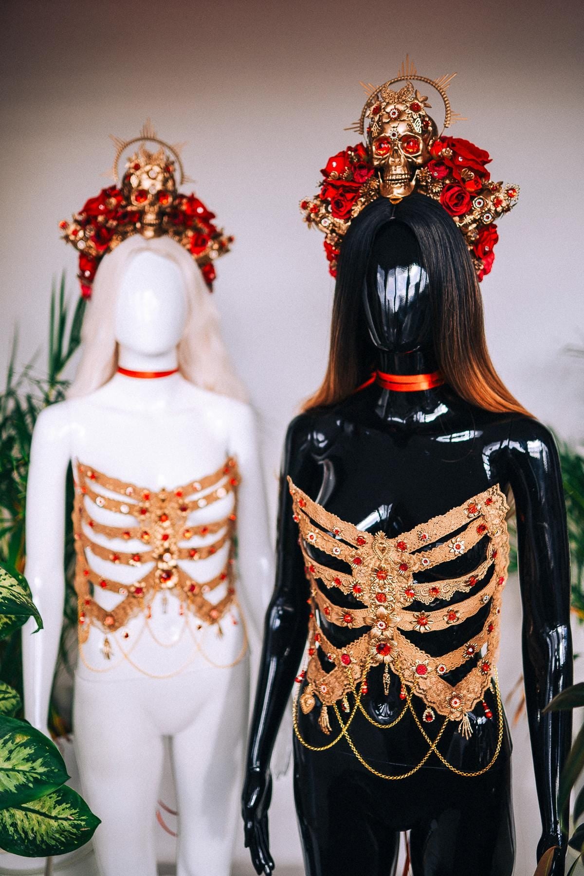 La Catrina Crown, Red Roses, Gold Skull, Day Of The Dead, Gothic Headpiece, Halloween, Sugar Skull, Floral Halo, Celestial, Statement Tiara