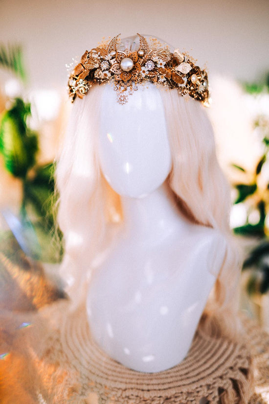 Boho Celestial Moon Goddess Tiara, Gold Filigree Pearl Wedding Headpiece, Bridal Preserved Flower Crown, Festival Headpiece, Maternity Crown