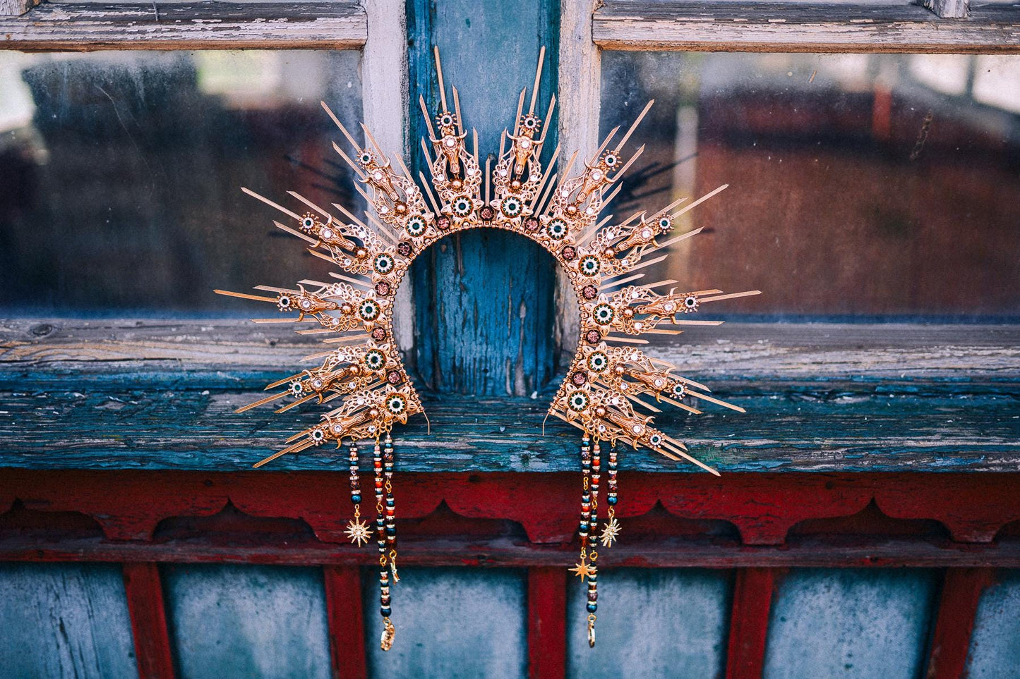 Taurus Crown, Zodiac Crown, Boho Headpiece, Earthy Halo Crown, Festival Headpiece, Astrology Crown, Green Gold Crown, Birthday Crown