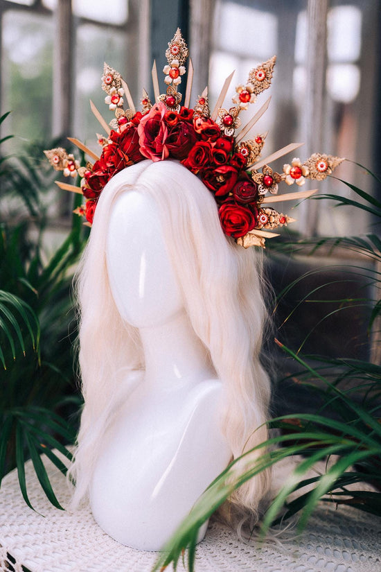 Red Rose Crown, Floral Halo Crown, Festival Headpiece, Handmade Costume Crown, Gothic Flower Crown, Dramatic Rose Crown, Wedding Halo