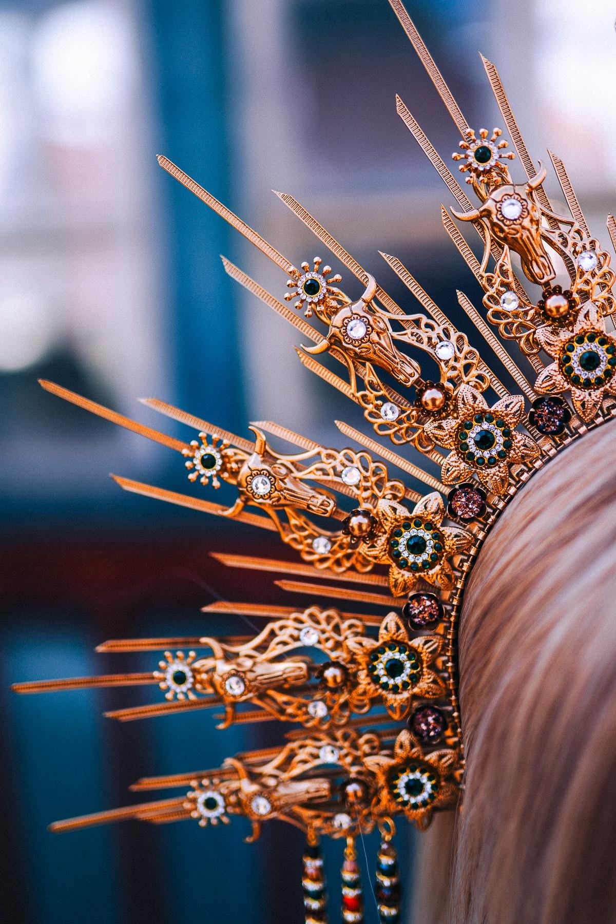 Taurus Crown, Zodiac Crown, Boho Headpiece, Earthy Halo Crown, Festival Headpiece, Astrology Crown, Green Gold Crown, Birthday Crown