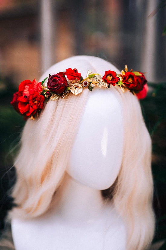 Red Rose Flower Crown, Romantic Wedding Wreath, Boho Bridal Headpiece, Maternity Photoshoot Halo, Handmade Floral Tiara