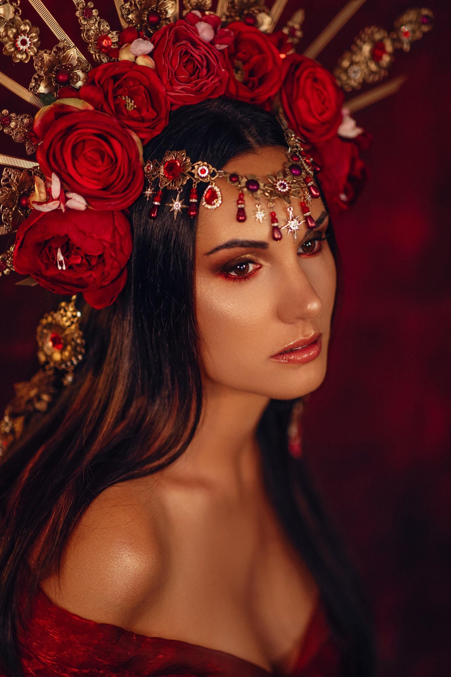 Royal Rose Garden Crown, Red Flower Crown, Golden Halo, Boho Bride Headpiece, Handmade Festival Crown, Wedding Accessory, Goddess Tiara