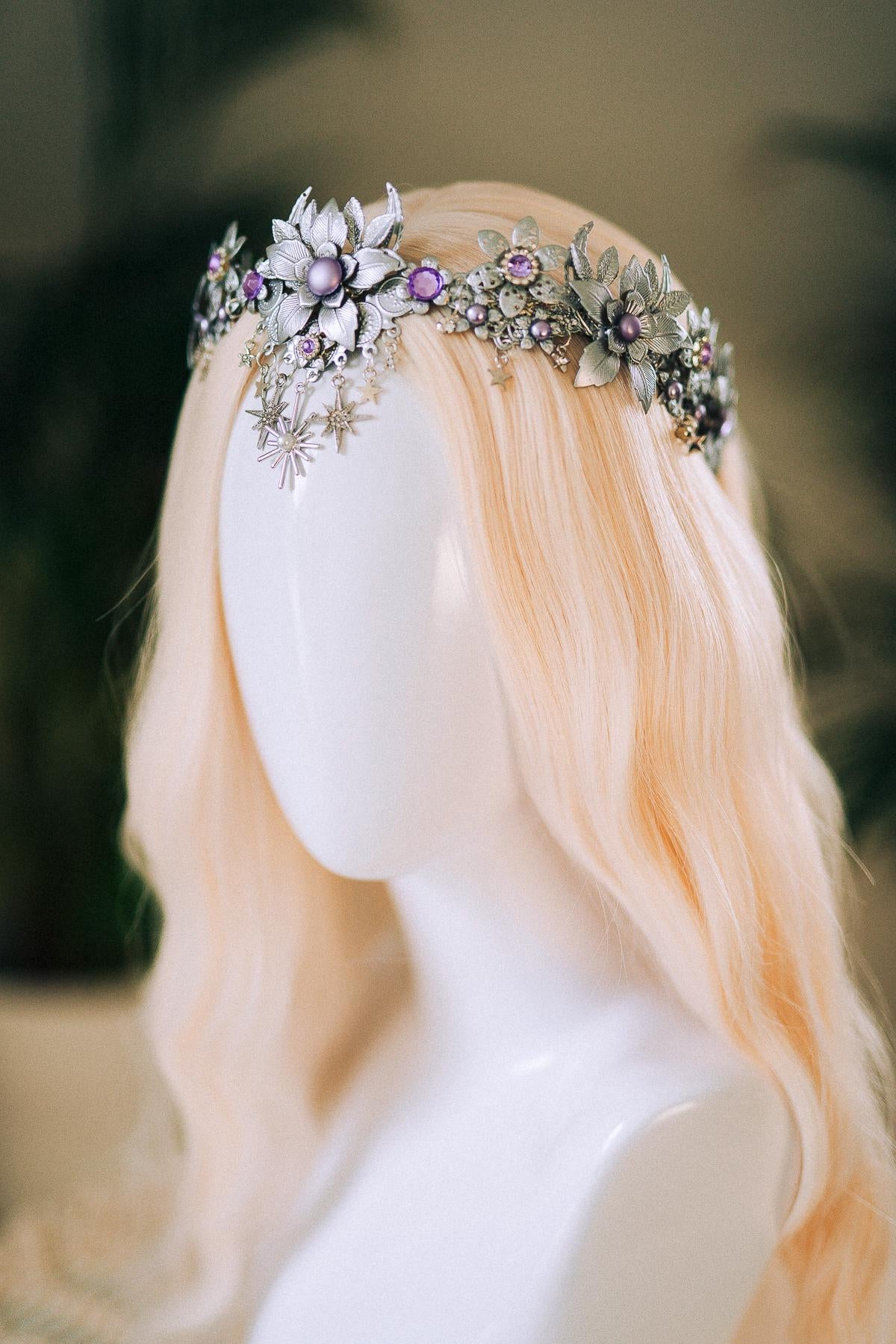 Celestial Silver Flower Crown, Boho Tiara, Moon Star Headpiece, Festival Hair Accessory, Fairy Halo, Wedding Tiara, Halloween Goddess Crown