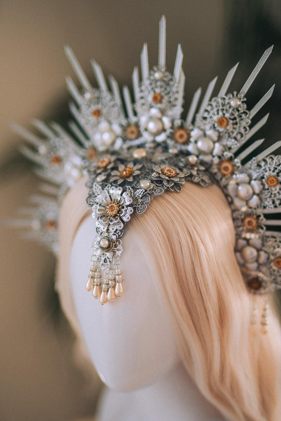 Silver Halo Crown, White And Gold Headpiece, Festival Crown, Pearl Bridal Tiara, Celestial Goddess Crown, Fantasy Costume Accessory