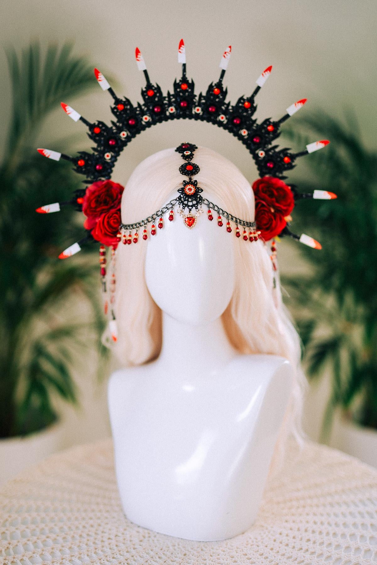 Bloody Halo Crown, Gothic Halloween Headpiece, Vampire Costume, Red Black Tiara, Handmade Spikes, Spooky Festival Accessory, Spooky Crown