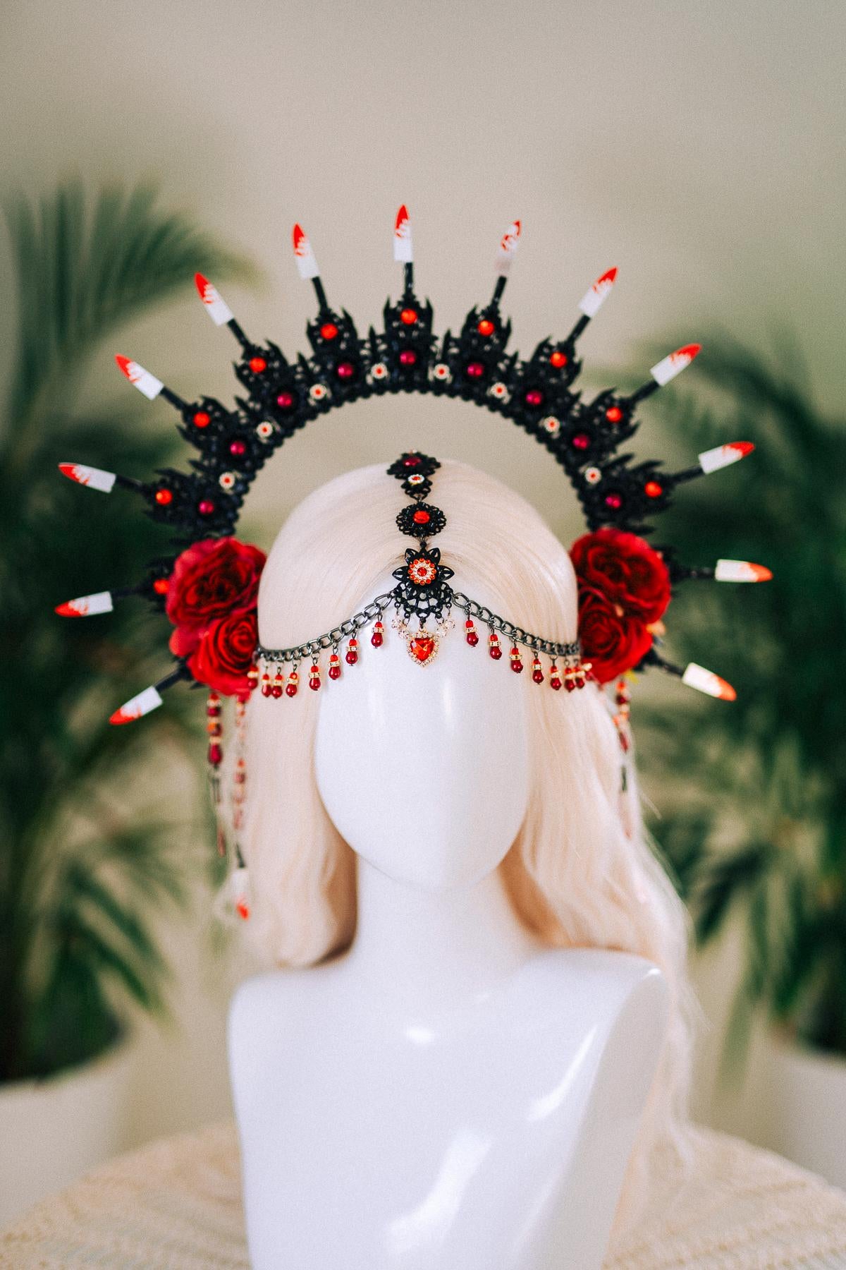 Bloody Halo Crown, Gothic Halloween Headpiece, Vampire Costume, Red Black Tiara, Handmade Spikes, Spooky Festival Accessory, Spooky Crown