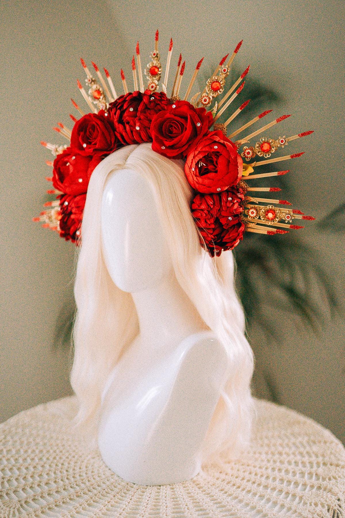 Red Flower Halo Crown,Boho Maternity Headpiece,Festival Costume Crown,Halloween Floral Tiara,Frida Inspired Crown,Photo Prop