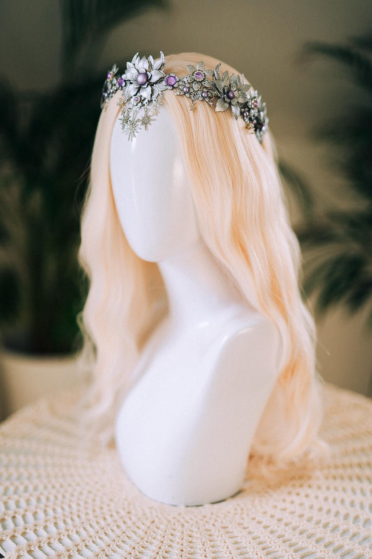 Celestial Silver Flower Crown, Boho Tiara, Moon Star Headpiece, Festival Hair Accessory, Fairy Halo, Wedding Tiara, Halloween Goddess Crown