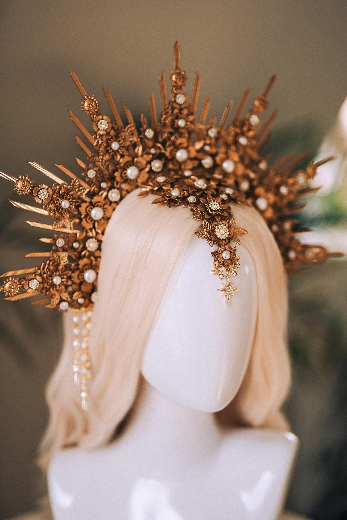 Celestial Sun Halo Crown, Goddess Headpiece, Gold Starburst Crown, Wedding Tiara, Festival Crown, Boho Headpiece, Pearl Crown, Bridal