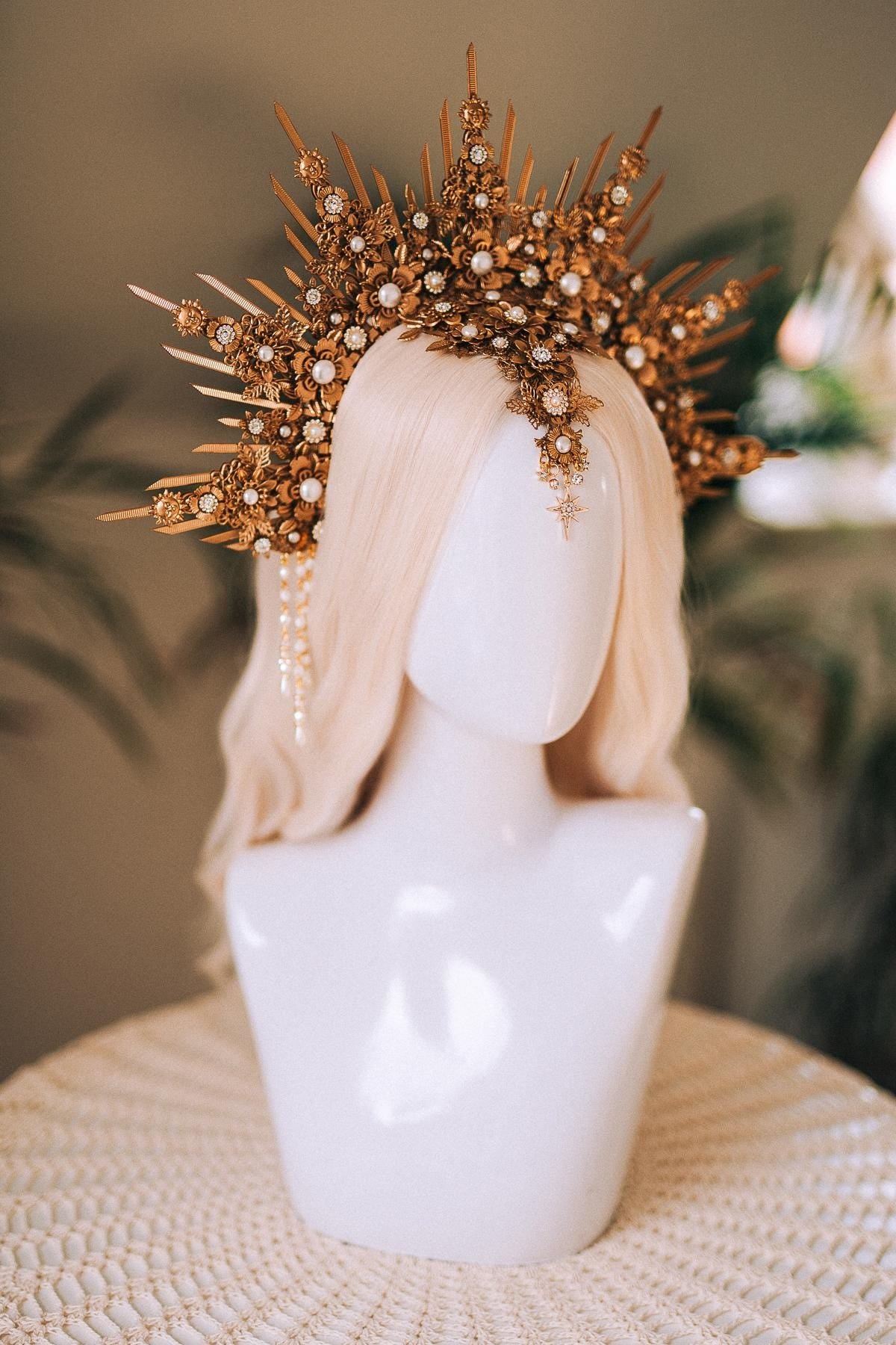 Celestial Sun Halo Crown, Goddess Headpiece, Gold Starburst Crown, Wedding Tiara, Festival Crown, Boho Headpiece, Pearl Crown, Bridal