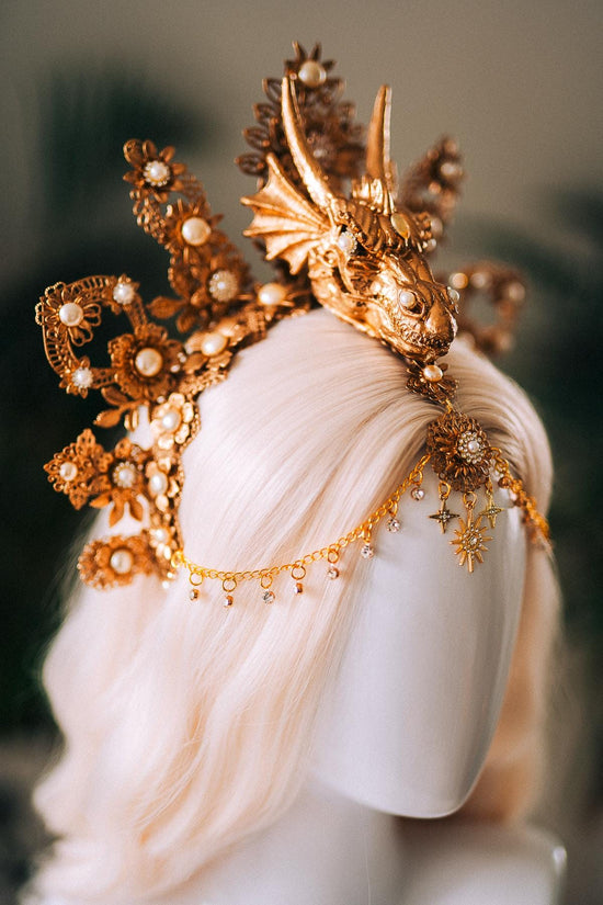 Gold Dragon Crown, Fantasy Headdress, Pearl Tiara, Dragon Costume, Mythical Queen Look, Cosplay Headpiece, Golden Goddess Accessory